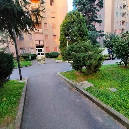 Garden Bicocca Bed & Breakfast *